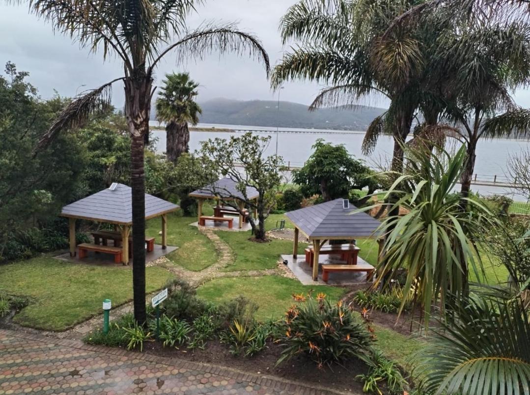 Lagoon Breeze Guest House Найсне Экстерьер фото